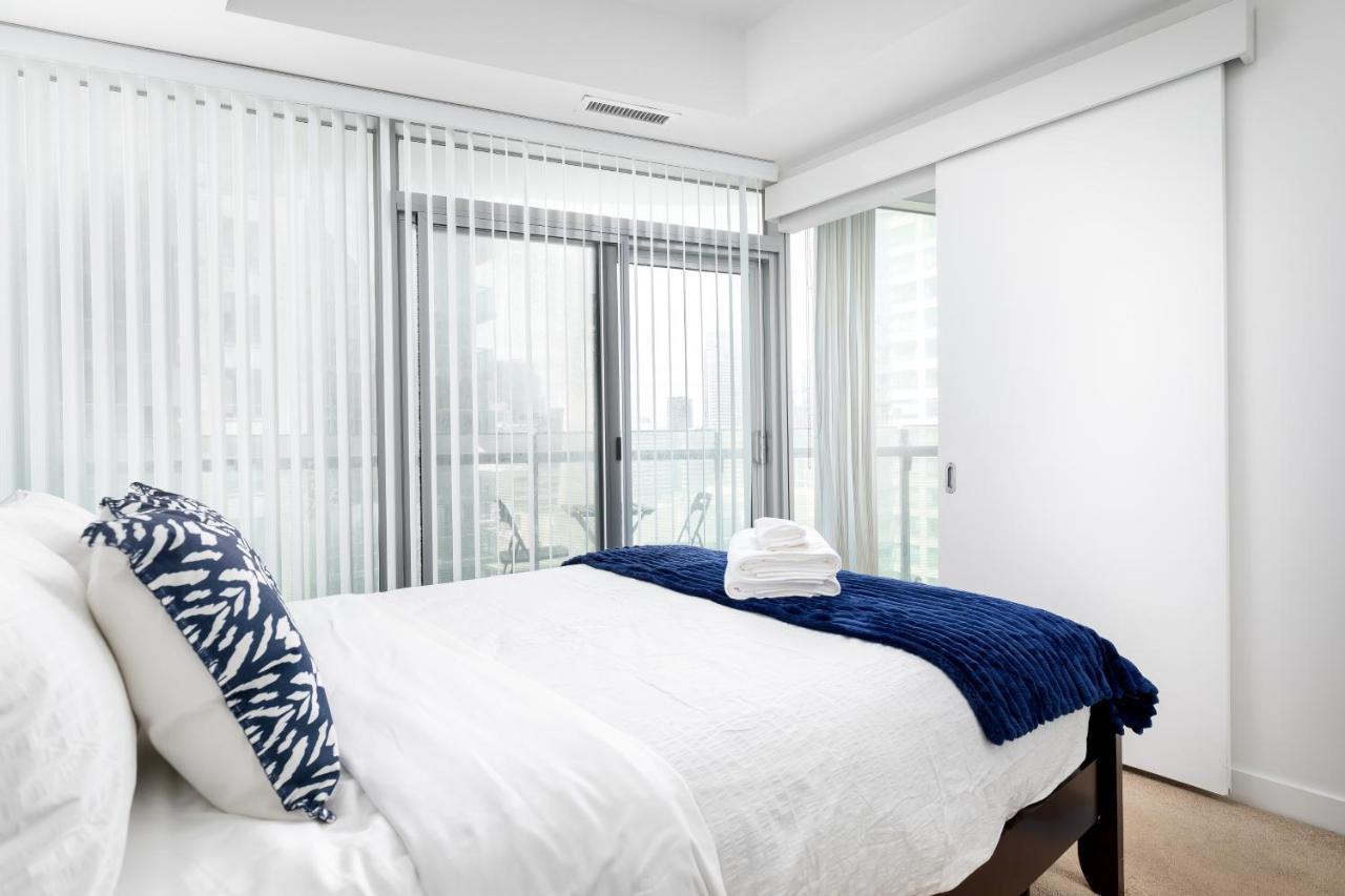 Downtown Toronto Condo Mins From Scotiabank Arena, Tiff, Cn Tower, Union, Mtcc Eksteriør bilde
