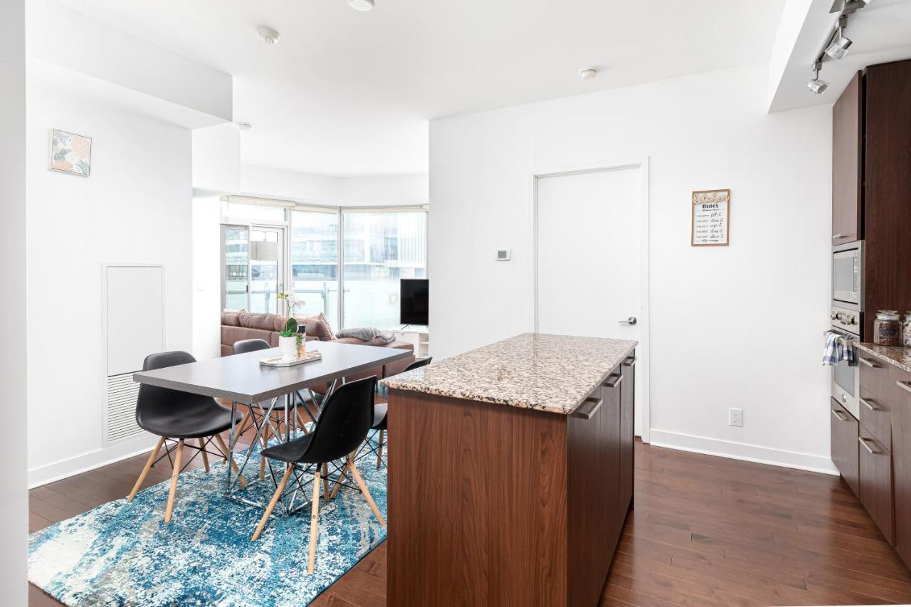 Downtown Toronto Condo Mins From Scotiabank Arena, Tiff, Cn Tower, Union, Mtcc Eksteriør bilde