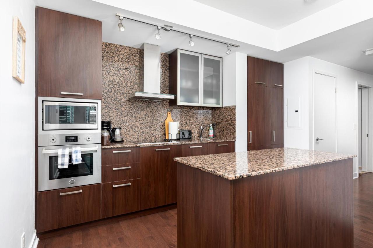 Downtown Toronto Condo Mins From Scotiabank Arena, Tiff, Cn Tower, Union, Mtcc Eksteriør bilde