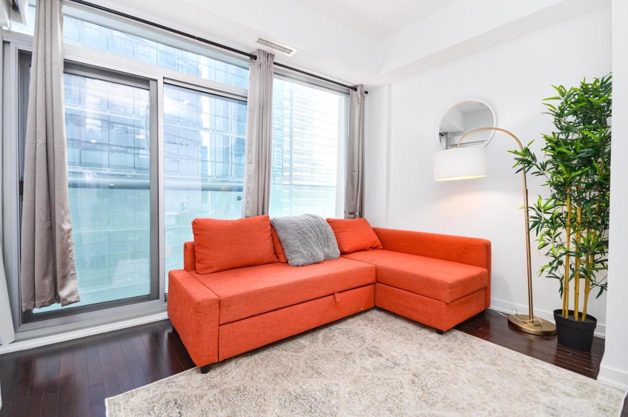 Downtown Toronto Condo Mins From Scotiabank Arena, Tiff, Cn Tower, Union, Mtcc Eksteriør bilde