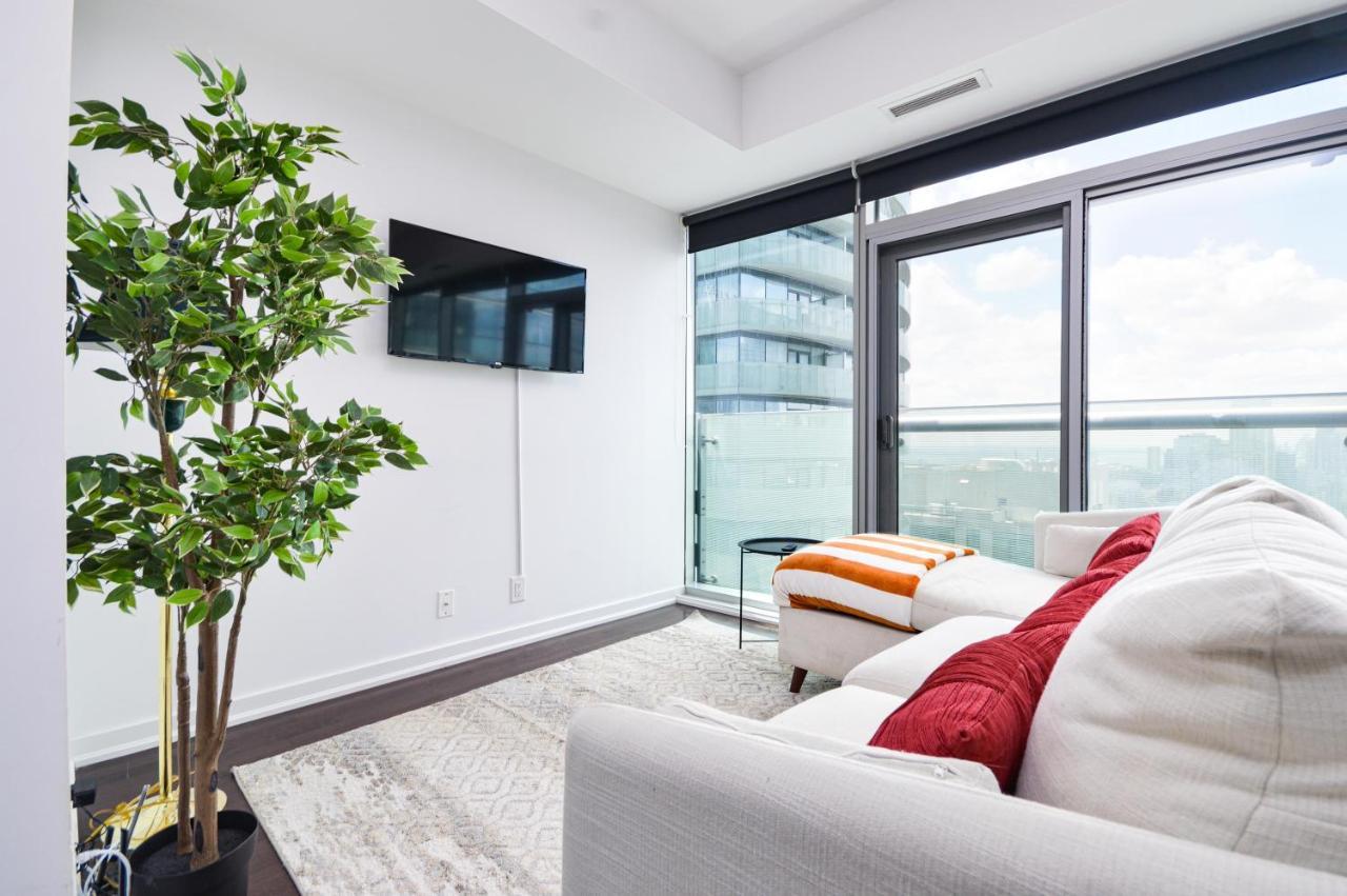 Downtown Toronto Condo Mins From Scotiabank Arena, Tiff, Cn Tower, Union, Mtcc Eksteriør bilde