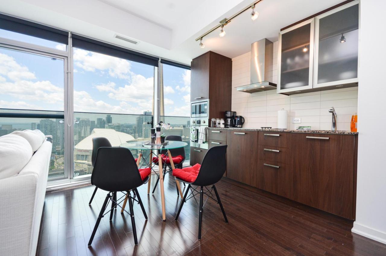 Downtown Toronto Condo Mins From Scotiabank Arena, Tiff, Cn Tower, Union, Mtcc Eksteriør bilde
