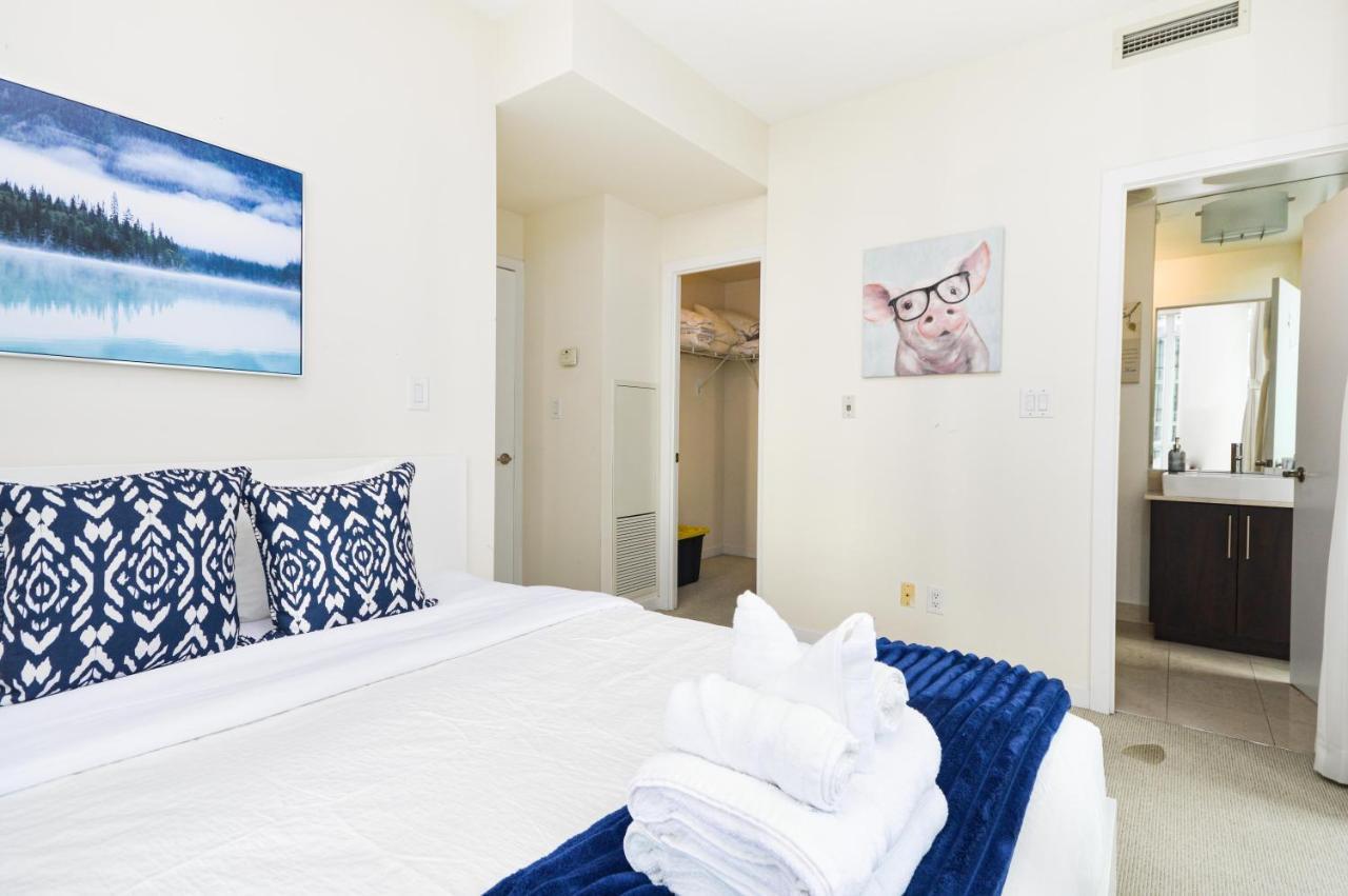 Downtown Toronto Condo Mins From Scotiabank Arena, Tiff, Cn Tower, Union, Mtcc Eksteriør bilde
