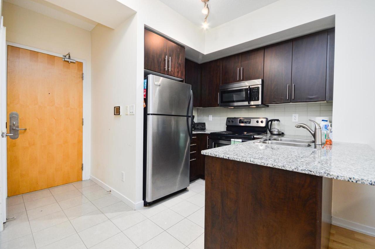 Downtown Toronto Condo Mins From Scotiabank Arena, Tiff, Cn Tower, Union, Mtcc Eksteriør bilde
