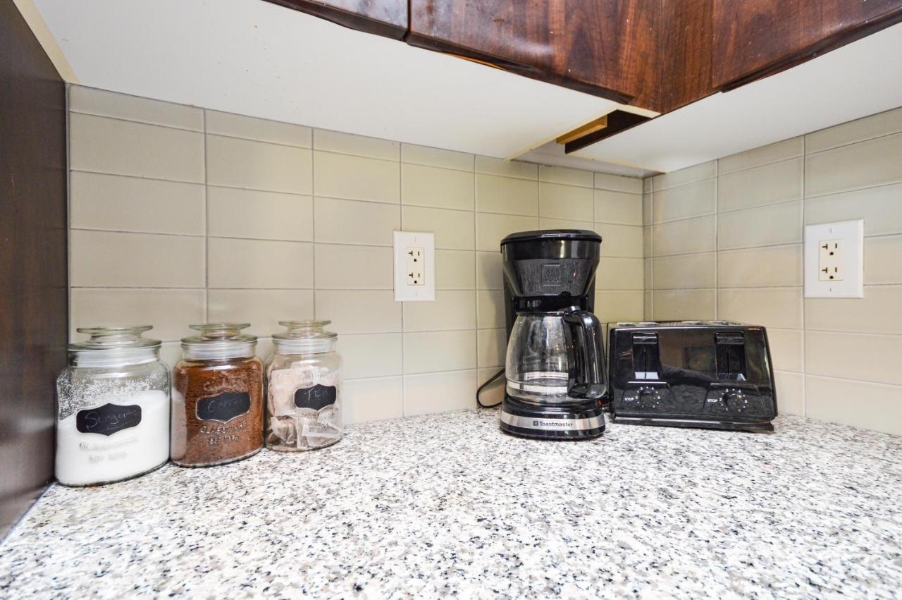 Downtown Toronto Condo Mins From Scotiabank Arena, Tiff, Cn Tower, Union, Mtcc Eksteriør bilde